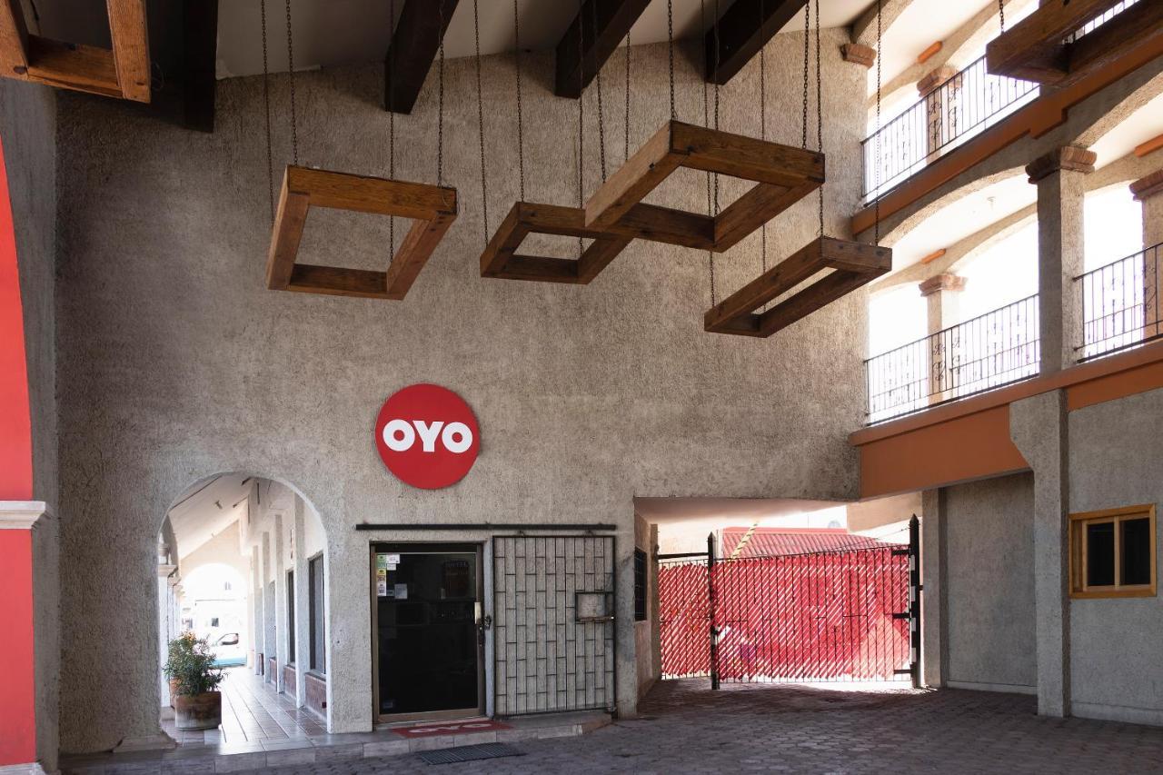 Oyo Hotel Real Del Sur, Estadio Чиуауа Екстериор снимка